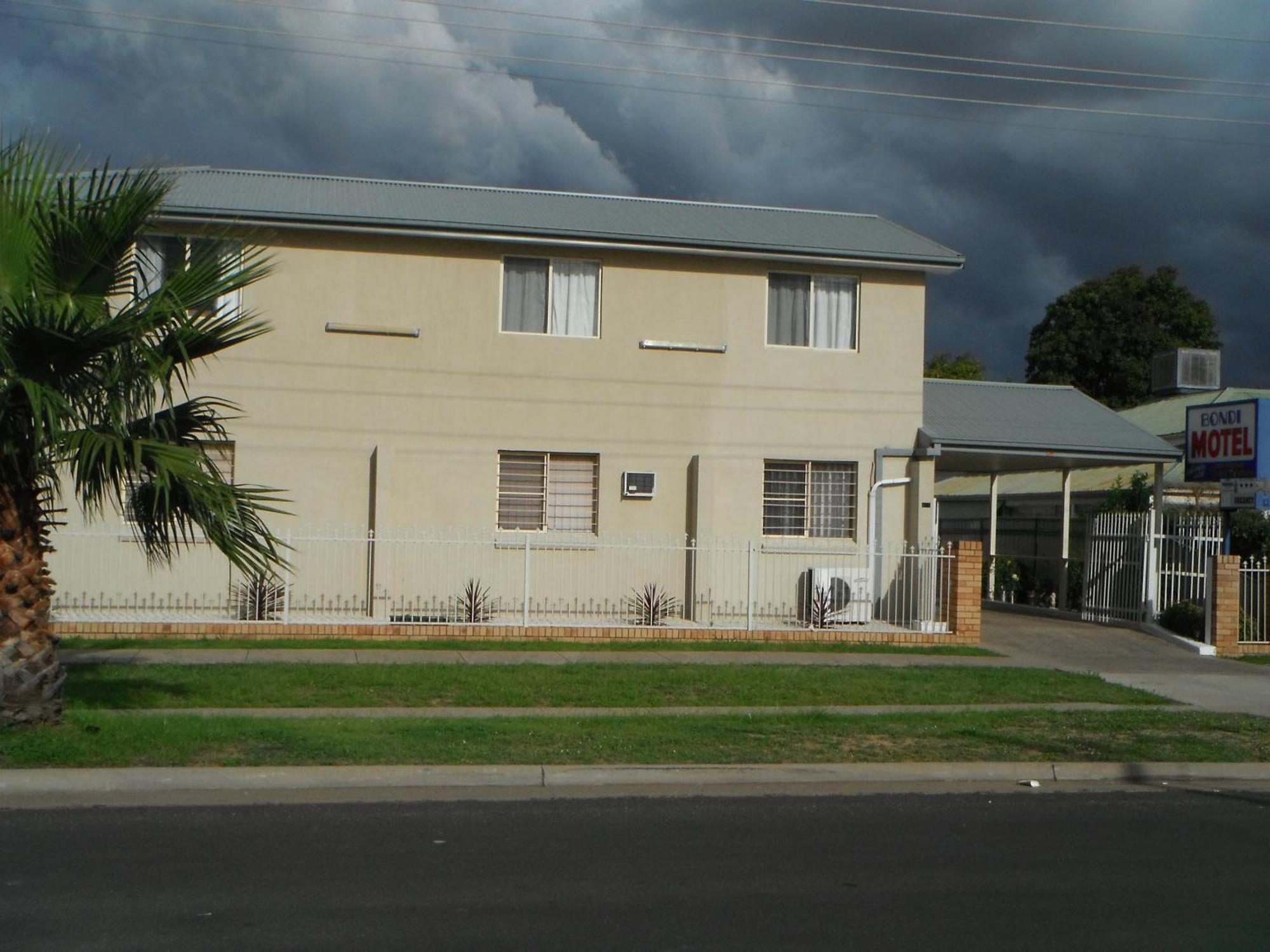 Bondi Motel Moree Exteriör bild